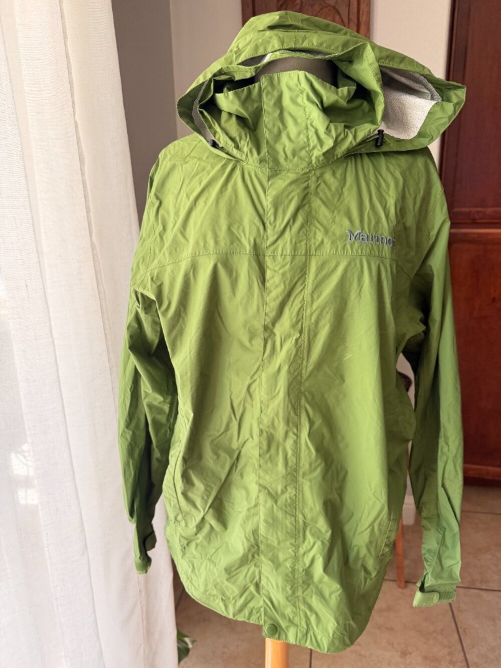 Marmot PreCip Green Hooded Waterproof Rain Shell Jacket Med Men’s
